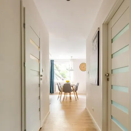 Sun House + Free Parking Διαμέρισμα *